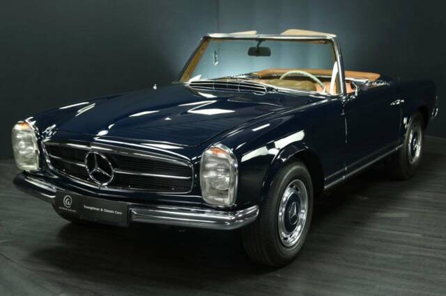 Image 1/30 of Mercedes-Benz 280 SL (1968)