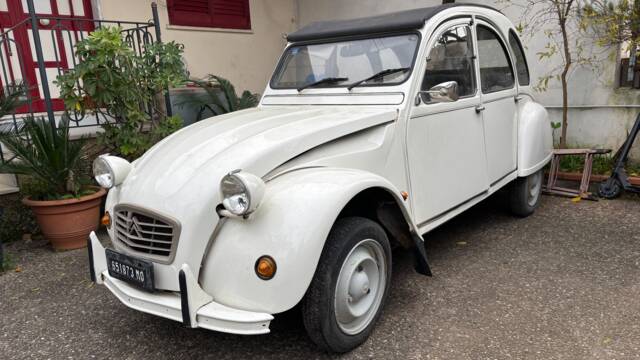 Bild 1/54 von Citroën 2 CV 6 Club (1985)