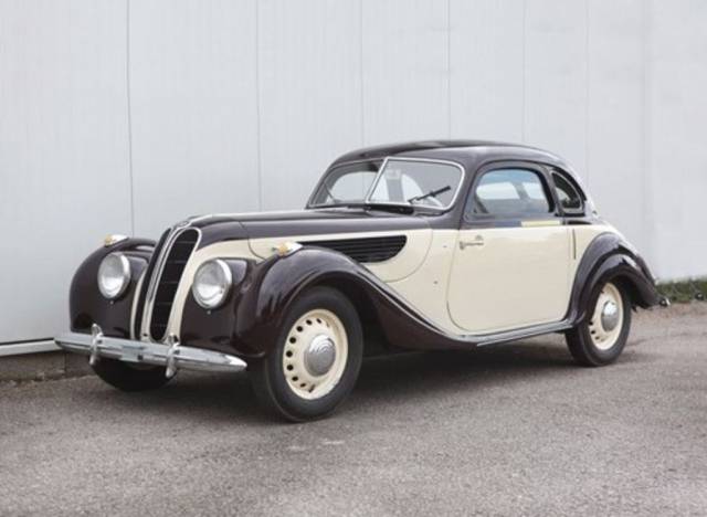 BMW 327