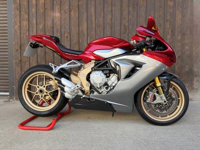 Bild 1/45 von MV Agusta F3 675 Serie Oro (2012)