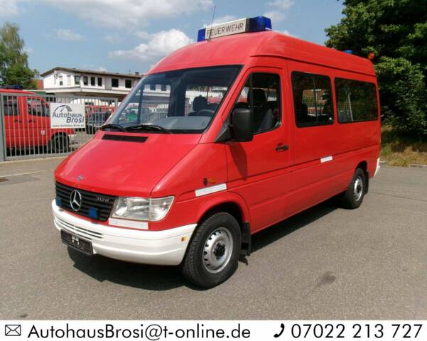 Image 1/24 de Mercedes-Benz Sprinter 312 D (1998)