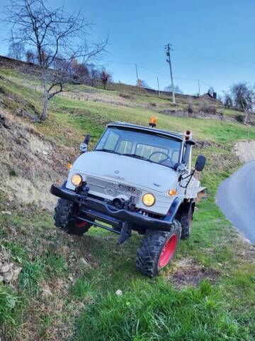 Image 1/9 de Mercedes-Benz Unimog 406 (1972)
