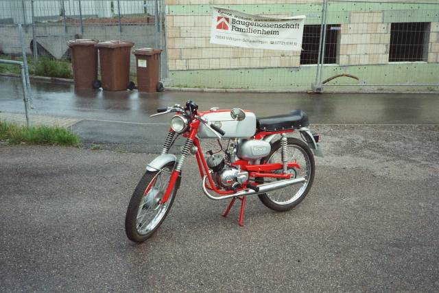 Image 1/4 of Benelli DUMMY (1965)