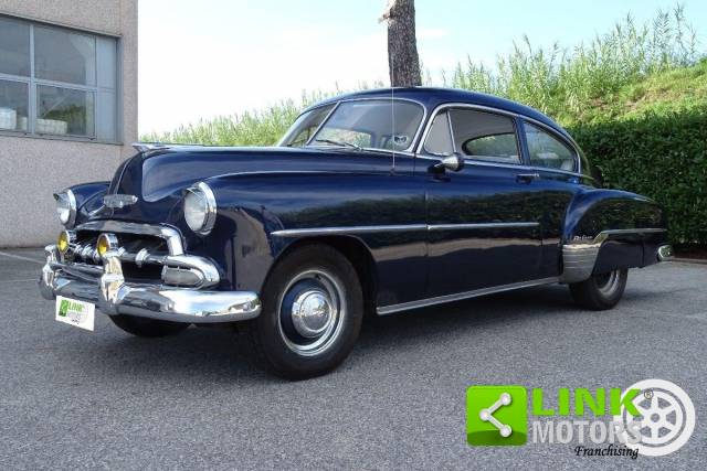 Immagine 1/7 di Chevrolet Deluxe Fleetline (1952)