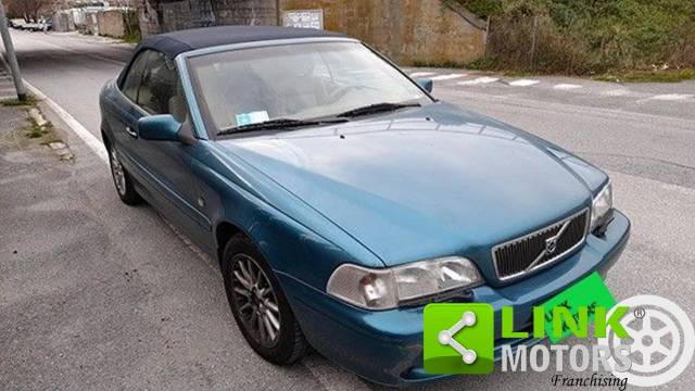 Imagen 1/9 de Volvo C70 2.0 T (1999)