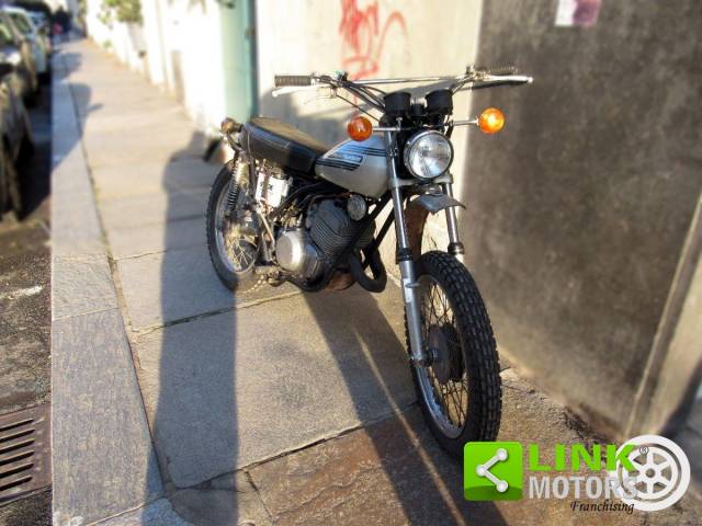 Bild 1/23 von Harley-Davidson DUMMY (1975)