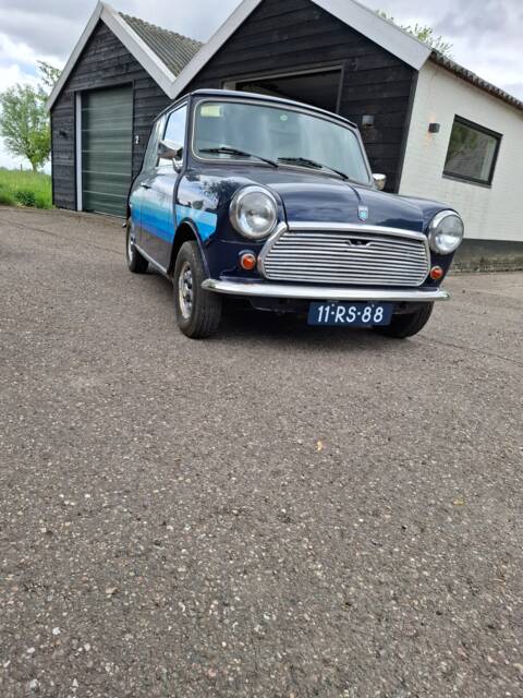 Imagen 1/12 de Mini 850 (1977)