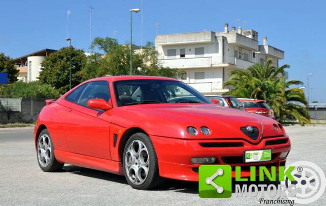 Image 1/10 of Alfa Romeo GTV 2.0 Twin Spark (1996)