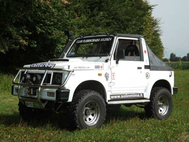 Image 1/50 de Suzuki SJ Samurai (1989)