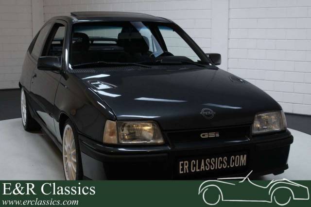 Bild 1/30 von Opel Kadett 2,0i GSi (1990)
