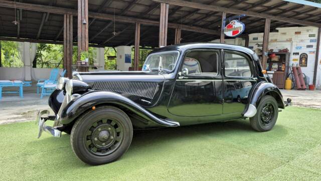 Bild 1/47 von Citroën Traction Avant 11 BL (1955)