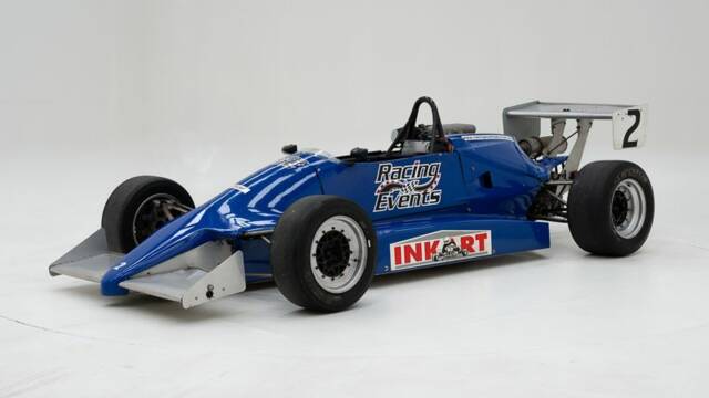 Afbeelding 1/15 van Van Diemen RF90 (1990)