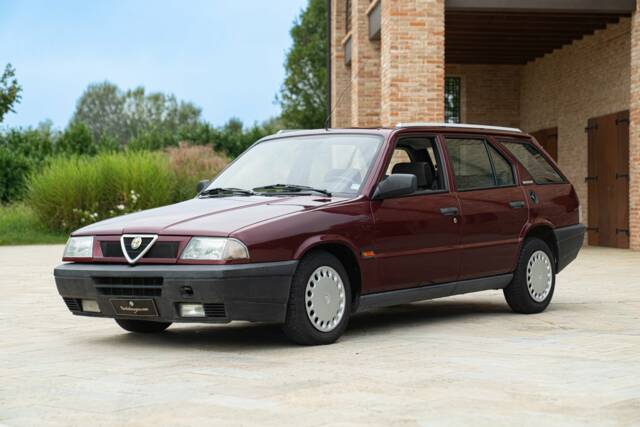 Afbeelding 1/50 van Alfa Romeo 33 - 1.3 Sportwagon 4x4 (1992)