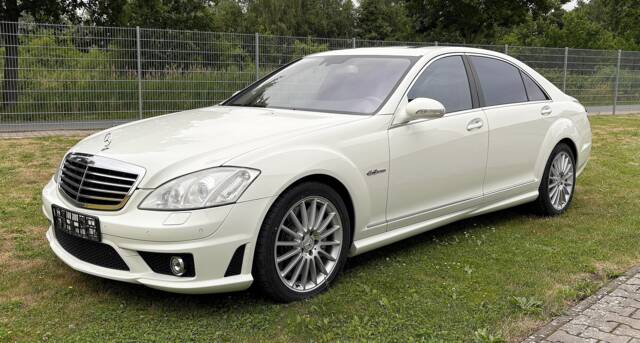 Bild 1/29 von Mercedes-Benz S 63 AMG (2007)