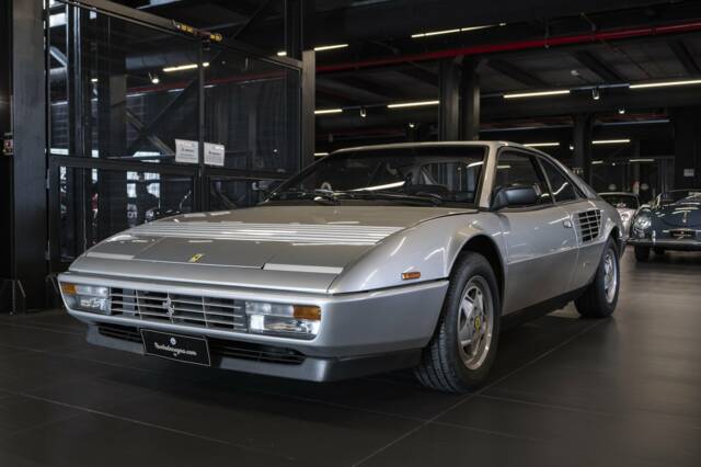 Immagine 1/17 di Ferrari Mondial 3.2 (1987)
