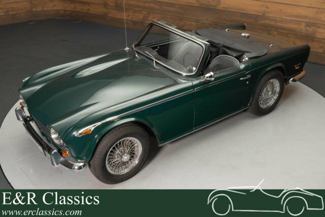 Image 1/19 of Triumph TR 250 (1968)
