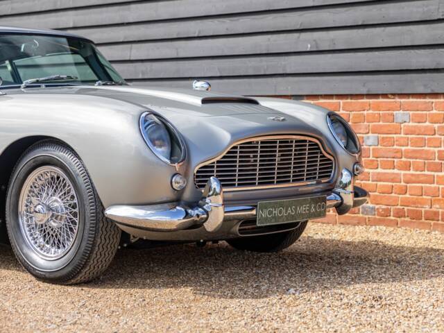 Bild 1/50 von Aston Martin DB 5 (1964)