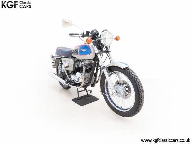 Image 1/30 of Triumph DUMMY (1977)