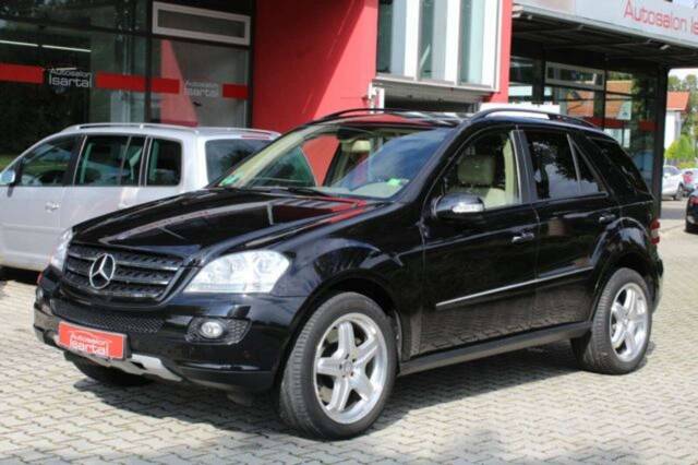 Bild 1/14 von Mercedes-Benz ML 500 (2007)