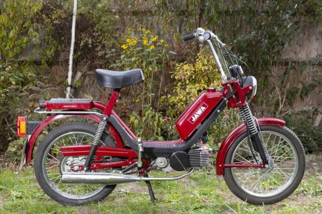 Image 1/26 of Jawa 50 (1991)