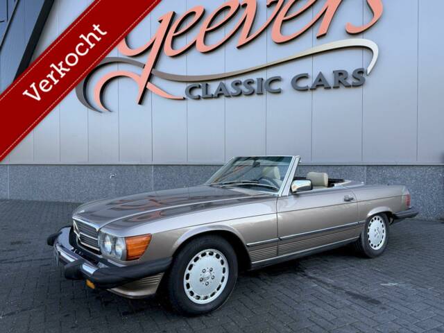 Image 1/36 de Mercedes-Benz 560 SL (1988)