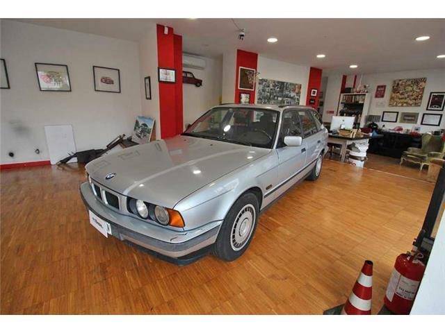 Image 1/15 de BMW 520i Touring (1995)