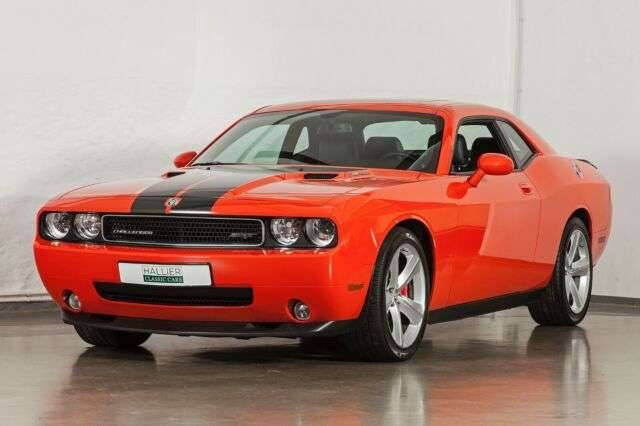 Image 1/15 of Dodge Challenger SRT8 (2008)