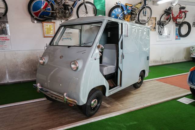 Bild 1/15 von Glas Goggomobil TL 300 (1956)