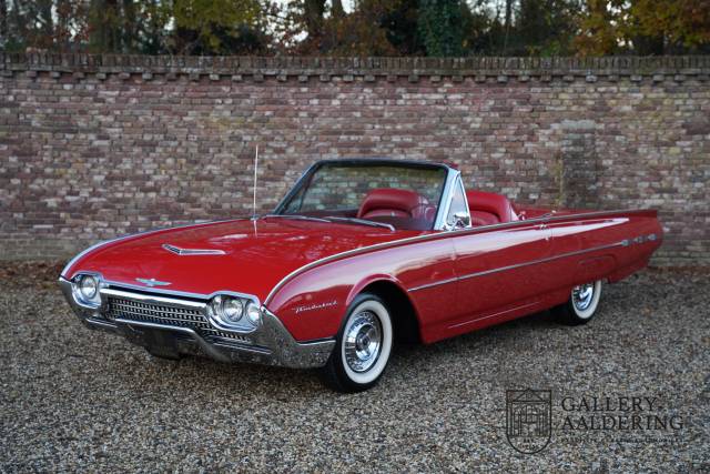 Afbeelding 1/50 van Ford Thunderbird (1962)