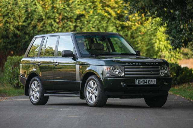 Bild 1/48 von Land Rover Range Rover Vogue V8 (2004)