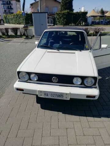 Bild 1/4 von Volkswagen Golf I Cabrio GLi 1.8 (1992)