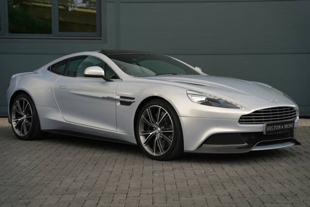 Image 1/50 of Aston Martin Vanquish (2014)