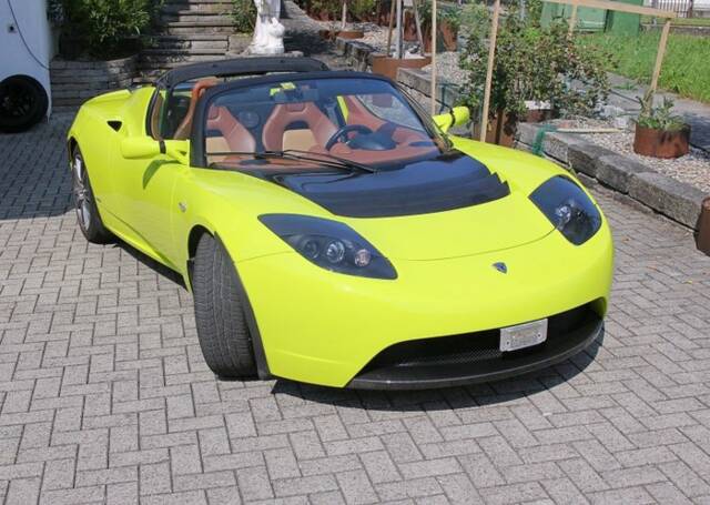 Bild 1/6 von Tesla Roadster (2010)