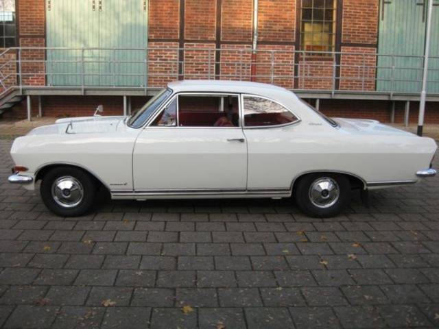 Image 1/15 of Opel Rekord 1900S (1966)