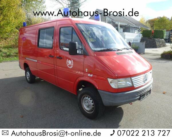 Image 1/24 de Mercedes-Benz Sprinter 312 D (1997)