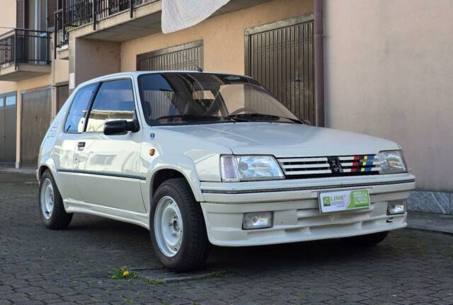 Imagen 1/25 de Peugeot 205 Rallye 1.3 (1991)