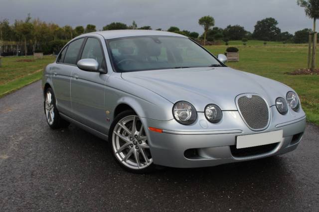 Bild 1/19 von Jaguar S-Type V8 (2007)