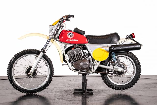 Image 1/15 of Gilera DUMMY (1979)