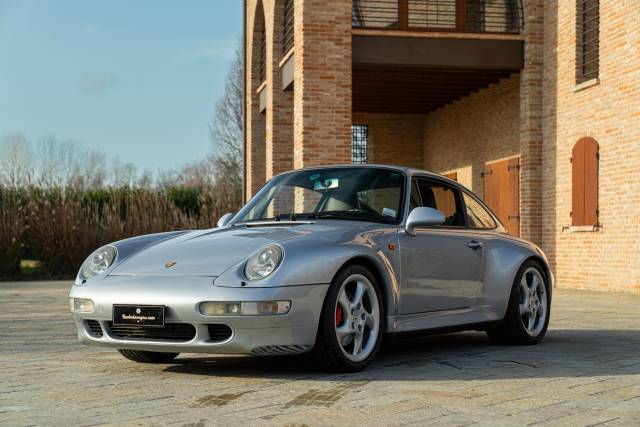 Immagine 1/48 di Porsche 911 Carrera 4S (1996)