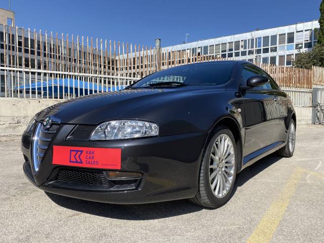 Imagen 1/15 de Alfa Romeo GT 2.0 JTS (2004)