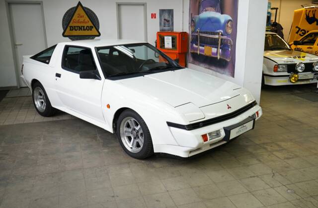 Bild 1/49 von Mitsubishi Starion (1989)