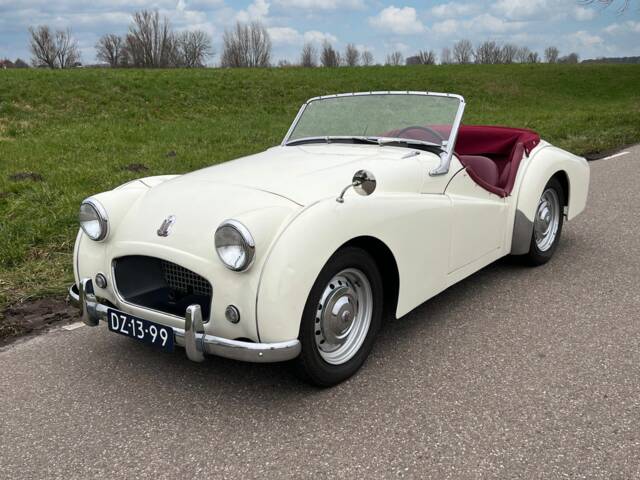 Image 1/8 of Triumph TR 2 (1955)