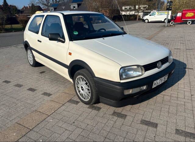 Image 1/26 of Volkswagen Golf III 1.8 (1993)