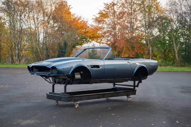 Image 1/4 de Aston Martin V8 Volante (1987)