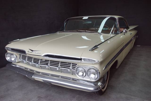 Image 1/50 de Chevrolet Impala Sport Coupe (1959)