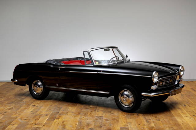 Image 1/17 of Peugeot 404 Convertible (1963)