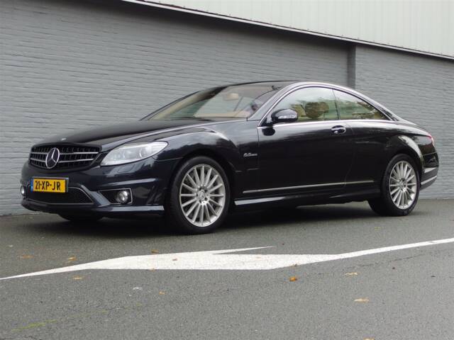 Imagen 1/49 de Mercedes-Benz CL 63 AMG (2007)