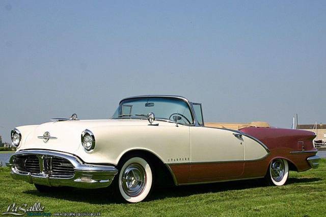 Bild 1/20 von Oldsmobile 98 Starfire (1956)