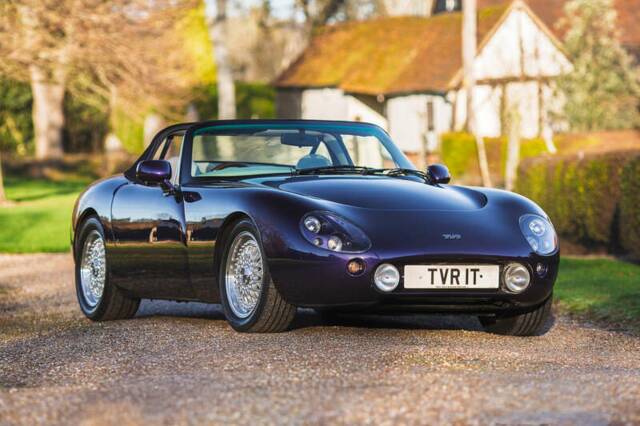 Image 1/50 of TVR Griffith 500 (2001)