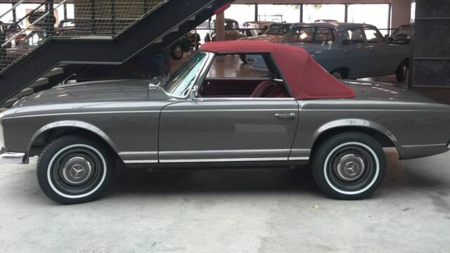 Imagen 1/50 de Mercedes-Benz 230 SL (1966)